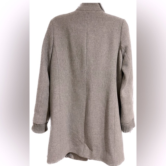 Ralph Lauren Wool Coat, Faux Leather Clasps, size 10 - Picture 7 of 9